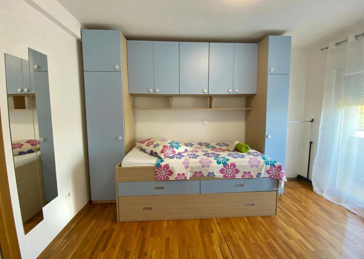 Apartments With A Parking Space Maslenica, Novigrad - 12636 Ясенице Экстерьер фото